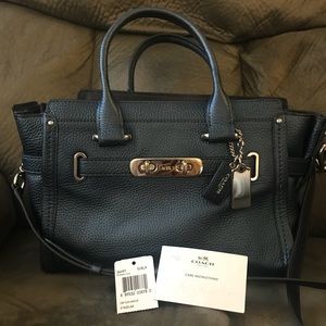 Coach swagger 27 bag